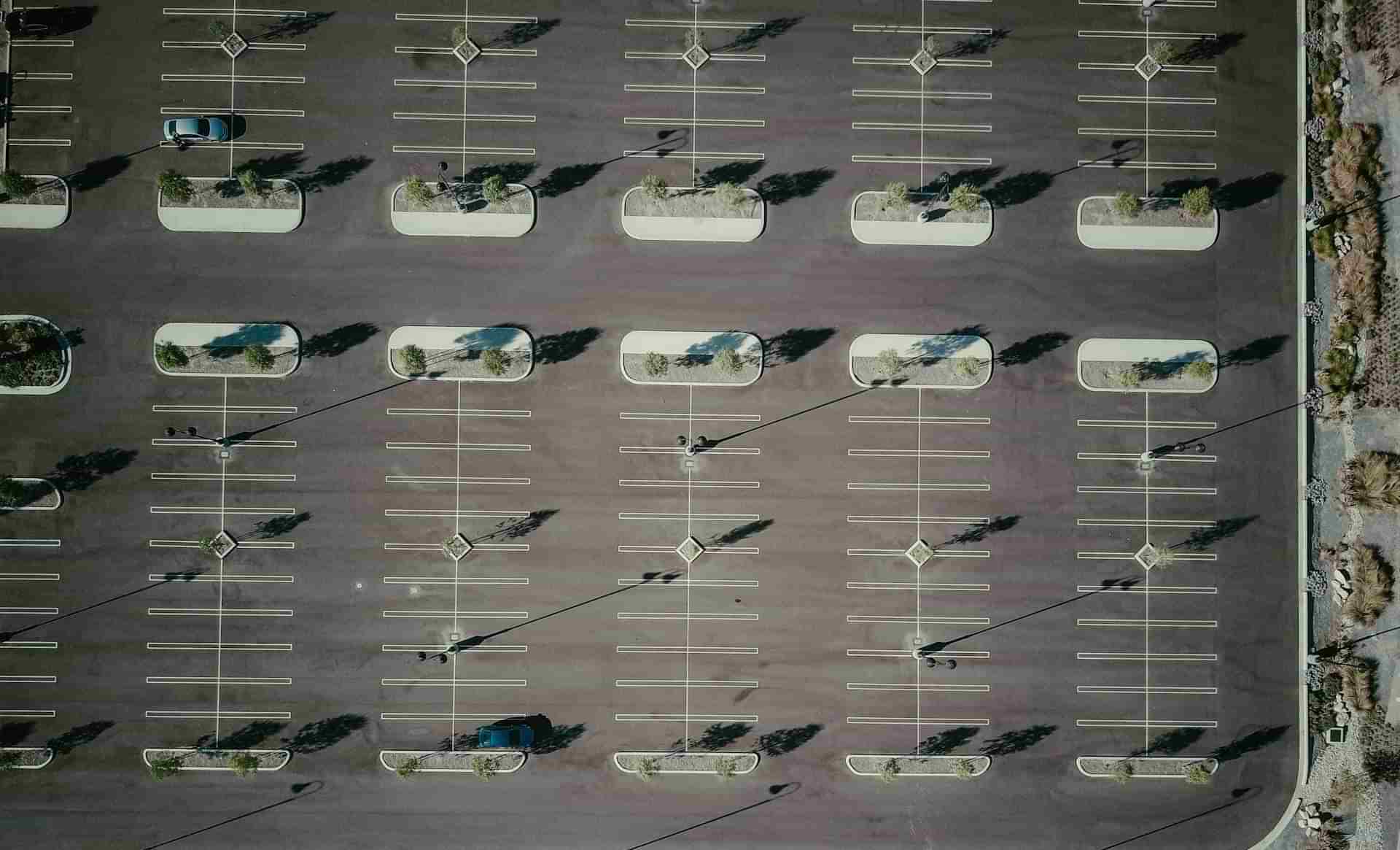 Vista aérea de estacionamiento construido por constructora ANIRAC, en Tijuana